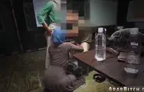 الشباب الآسيوية وقحة الملاعين بوسها شعر إلى تدفق النشوة على كاميرا ويب.