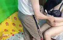 هدايا عيد ميلاد الأخت في القانون أفسدها الأخ.