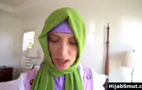 نساء لهن ازبار يستمنن باليد